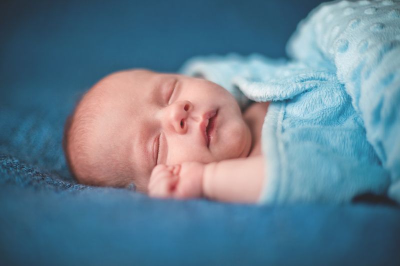 fotografia noworodkowa olsztyn