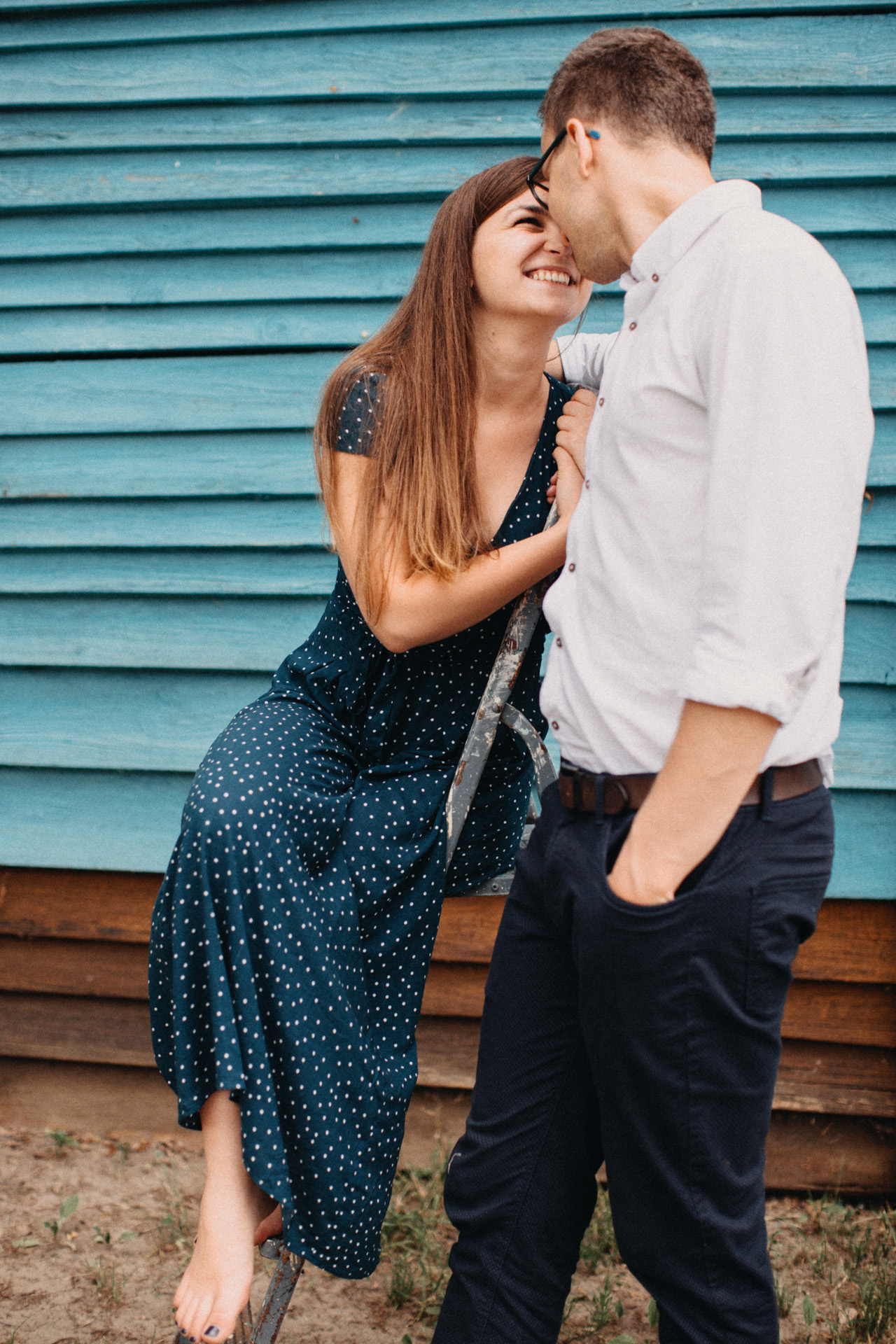 fotografia narzeczeńska nad jeziorem