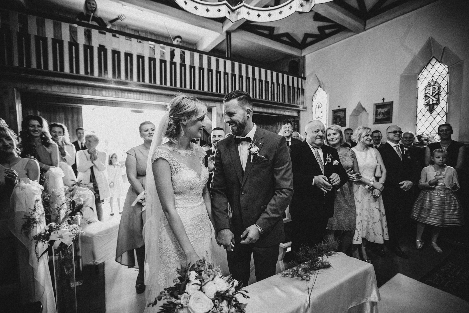 rustykalny ślub pełen emocji