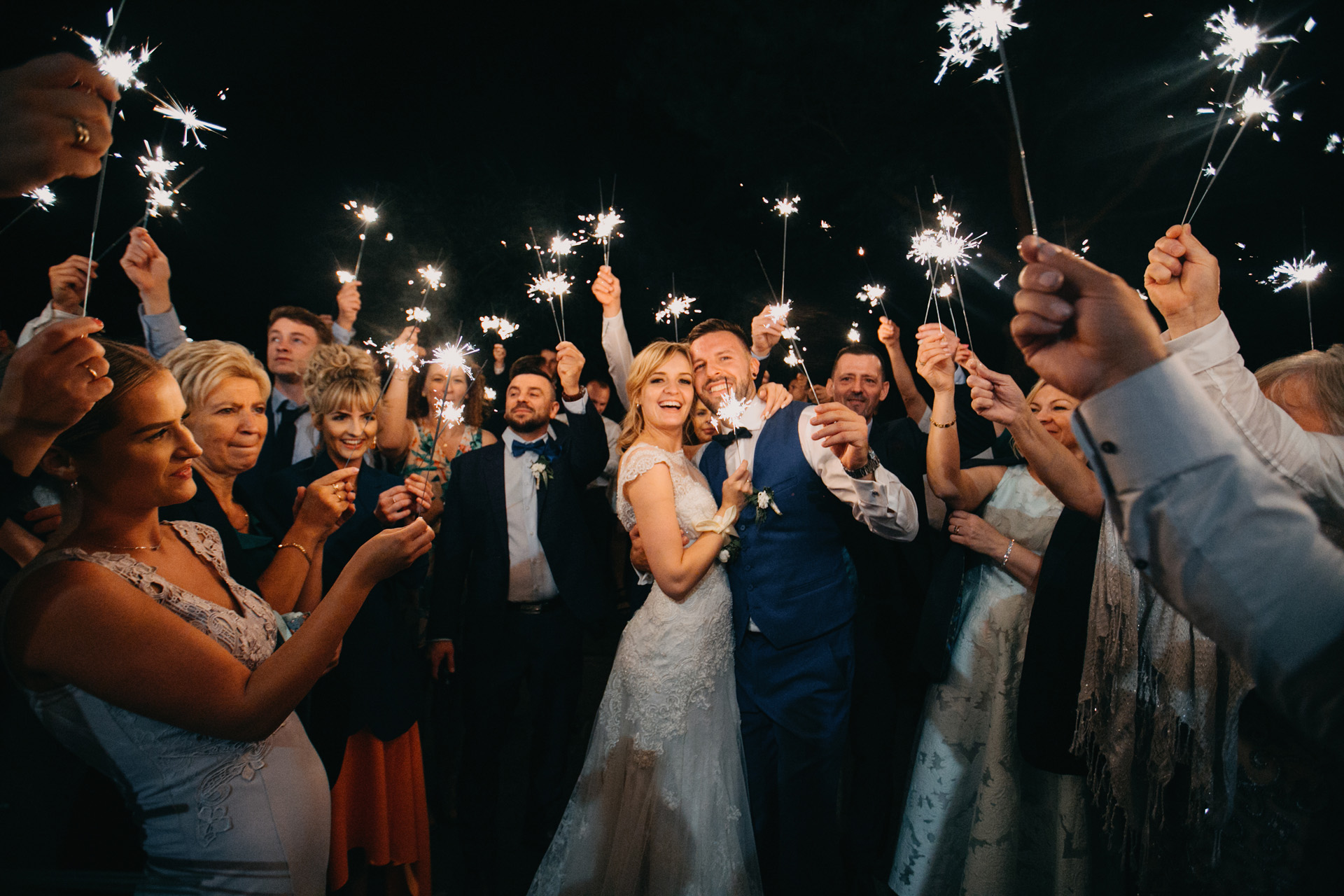 zimne ognie na weselu