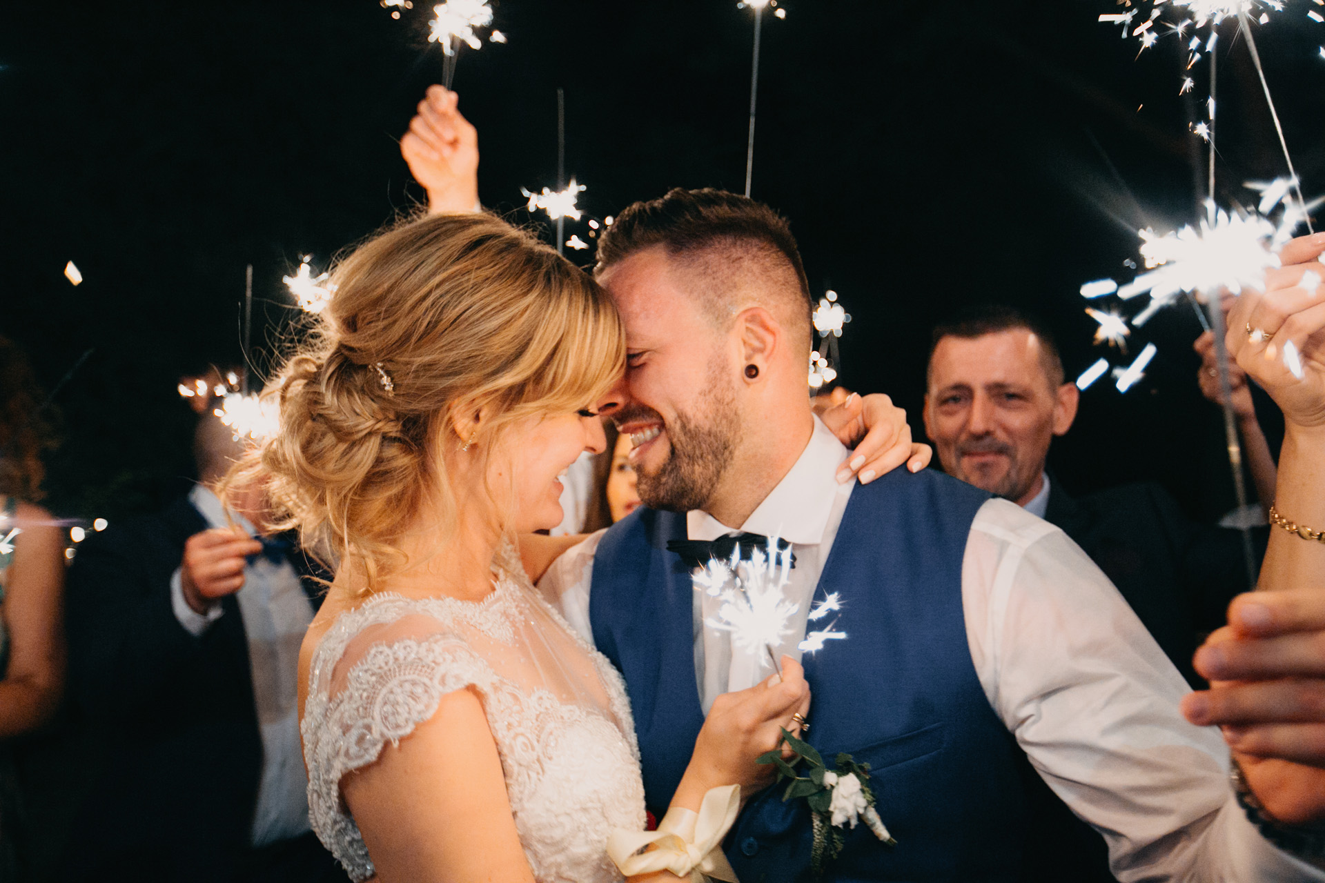 zimne ognie na weselu