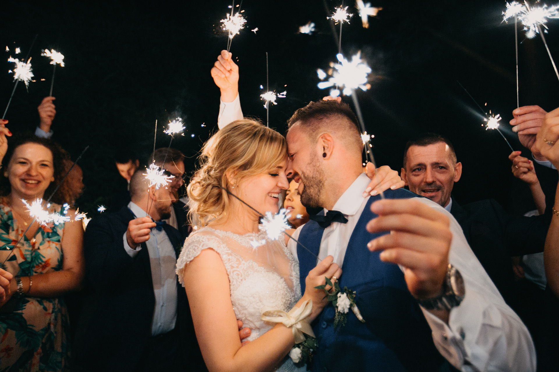 zimne ognie na weselu